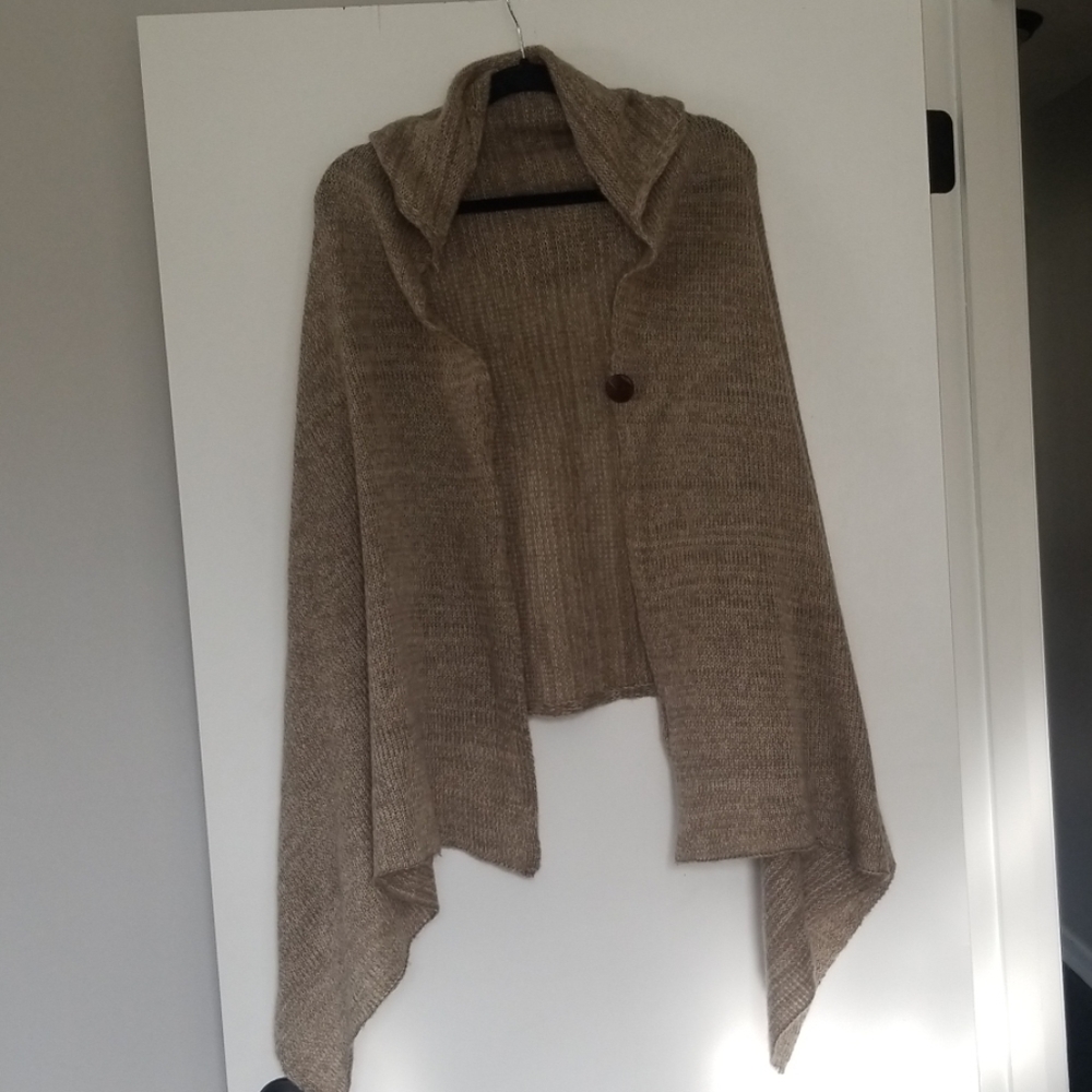 Francesca's knit shawl